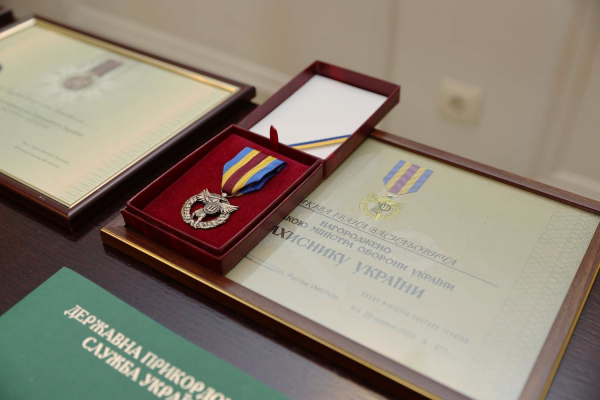 Державні та військові нагороди вручили родинам 40 полеглих воїнів на Тернопільщині (фото)