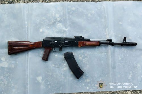Незаконно торгував зброєю: у Збаражі чоловікові оголосили підозру (фото)