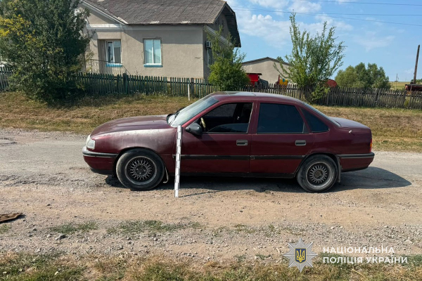 Викрав два авто та потрапив у ДТП: пригоди п’яного водія на Теребовлянщині (ФОТО)