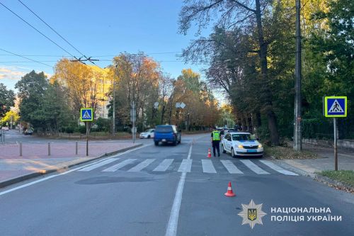 Водій електромопеда у Тернополі збив 14-річну дівчину (фото)