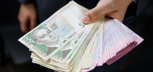 Без грошей та покупки: жителя Тернополя ошукали шахраї