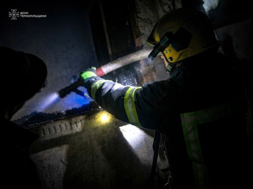 Пожежа охопила квартиру на Східному в Тернополі