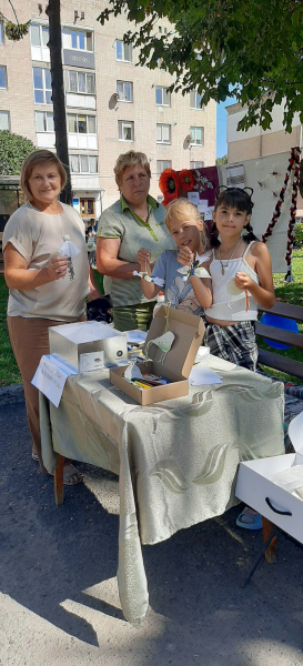 Батути, майстер-класи та донати для ЗСУ: як у Збаражі відзначили День молоді (фото)