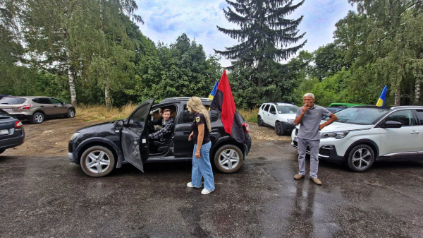 «Ми не можемо і не повинні робити все самі»: волонтери закликали громади Тернопільщини долучатися до супроводу полеглих воїнів (фото)