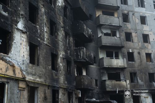 Власники 41 квартири, що постраждали від ракетного удару, отримають по 15 тисяч гривень