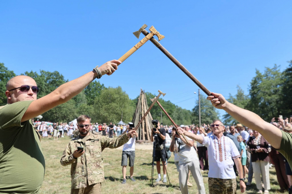 Ватра єднання: міжнародний фестиваль «Дзвони Лемківщини» відбувся на Тернопільщині (ФОТО)