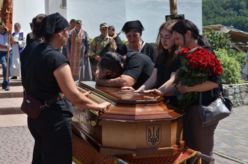 На Чортківщині зустріли полеглого воїна Володимира Скоромного (фото)