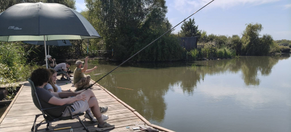Риболовля як спосіб відновлення: на Тернопільщині організували реабілітаційний захід для ветеранів (фото)