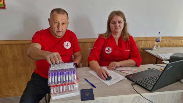 У Вишнівці 32 донори здали кров під час виїзної донації (фото)