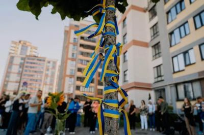 У Тернополі вшанували пам’ять загиблих Захисників під час акції «День пам’яті — у кожному дворі»