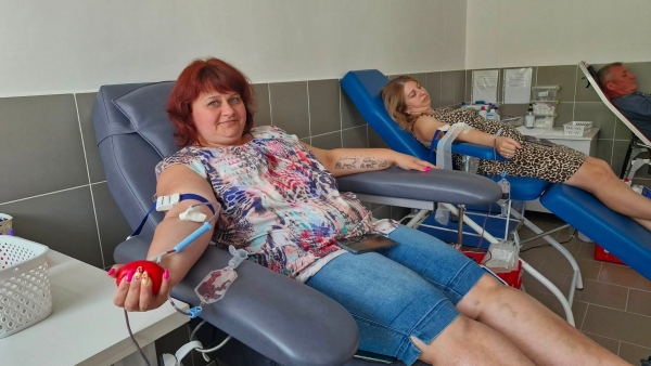 Бережани знову серед лідерів: до виїзної донації долучилися 92 донори (фото)