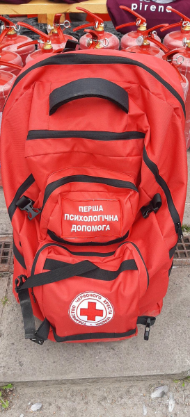 Вогнегасники, каски та захисні костюми: пожежні команди Збаражчини отримали допомогу (фото)