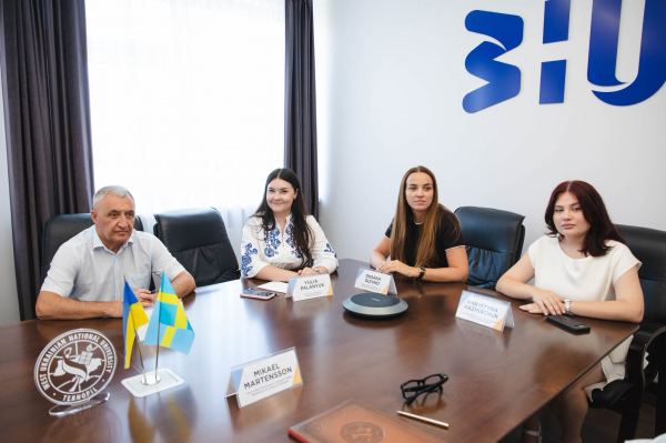 ЗУНУ підписав угоду зі Швецією: говорять про обміни студентами та спільні проєкти (фото)