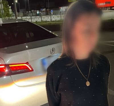 Сіла за кермо під "наркотою": у Тернополі в комендантську годину зупинили порушницю (фото)