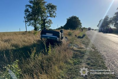 Авто перекинулось: ДТП з потерпілими на Бучаччині