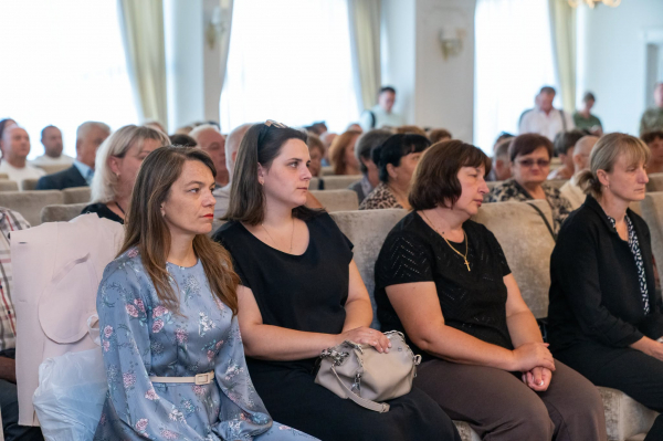 Нагороди, які Герої не встигли отримати: у Тернополі їх передали родинам полеглих воїнів (фото)