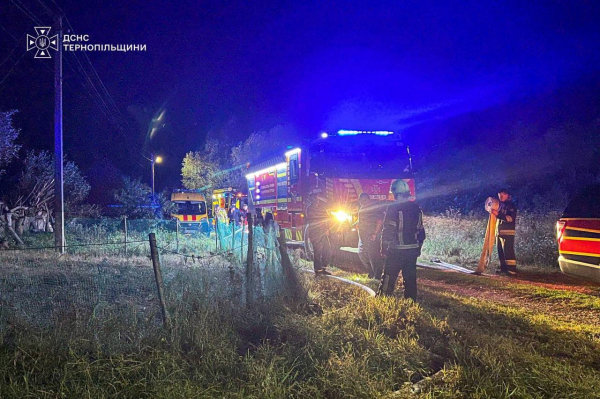 У Великому Ходачкові загорівся приватний житловий будинок (фото)