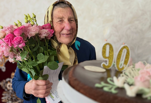 Жителька Шманьківчиків Авеля Олійник відзначила 90-річний ювілей (фото)