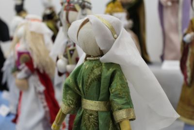 Унікальні ляльки, створені в різних куточках України, презентують у Тернополі