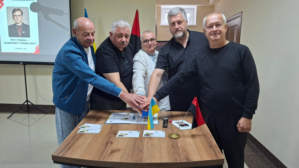 У Тернополі до 60-річчя від дня народження вшанували пам'ять заступника голови ОУН (фото)