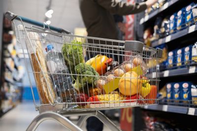 На які продукти зросли ціни у Тернопільській області та що вигідніше купувати
