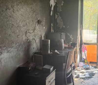 На Дружбі в Тернополі загорілася квартира: за фактом пожежі відкрили кримінальне провадження (фото)