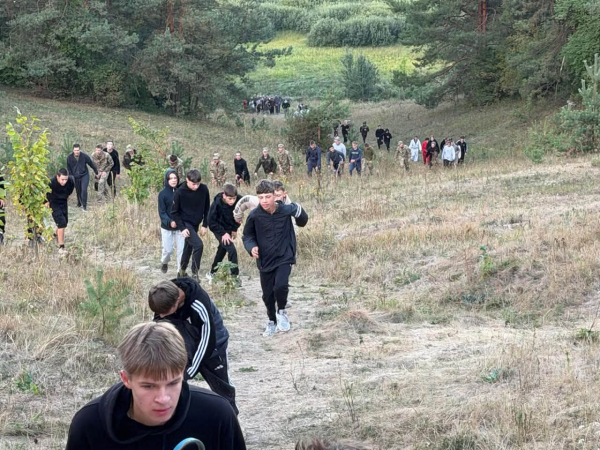 Стріляли, копали окопи та долали смугу перешкод: вишкіл для курсантів з Тернопільщини (ФОТО)