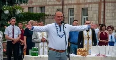 Понад 1,5 мільйона на зарплати й вода по 79,67 грн: до влади Чорткова виникли гострі запитання