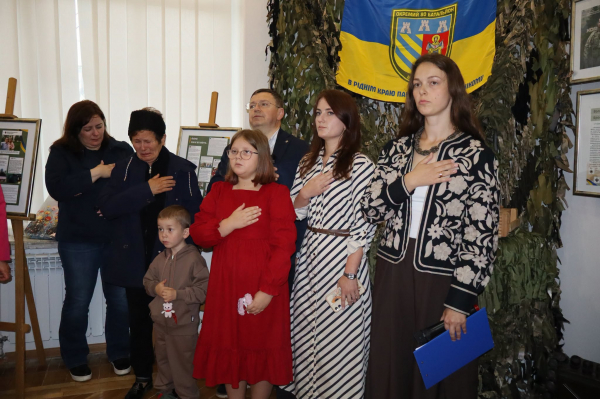 Виставку пам’яті загиблого захисника Володимира Брославського відкрили у Тернополі (фото)
