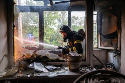 Загорілася квартира на другому поверсі у селі на Кременеччині (фото)