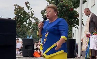 «Директорку вижили з посади»: у Мельниці-Подільській вчителі виступили проти голови громади (відео)