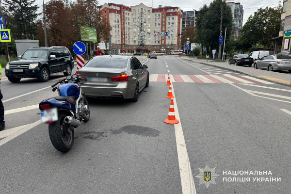 Неповнолітній на зустрічній і падіння у маршрутці: деталі ДТП в Тернополі (фото)