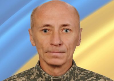 Потрапив під обстріл та зазнав важких поранень: помер воїн з Копичинецької громади (фото)