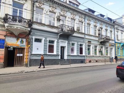 Вивіски на будівлях Тернополя розміщуватимуть по-новому: деталі