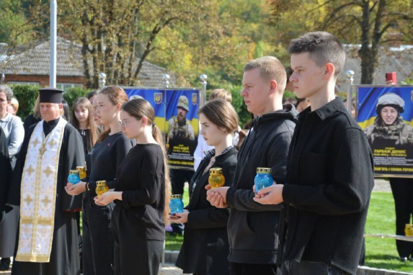 У Бережанах відкрили Алею пам’яті полеглих захисників (фото)