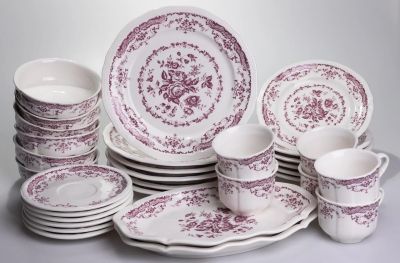 Втратила понад 80 тисяч гривень: 33-річна жителька Збаражчини продавала посуд в інтернеті