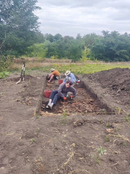Під городом у Гусятині може бути ціле поселення трипільців: завершують перший етап розкопок (фото)