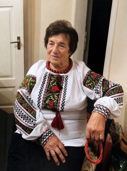 Пережила депортацію, розбудовувала храми та берегла традиції: 90-річчя відзачає жителька села Біла