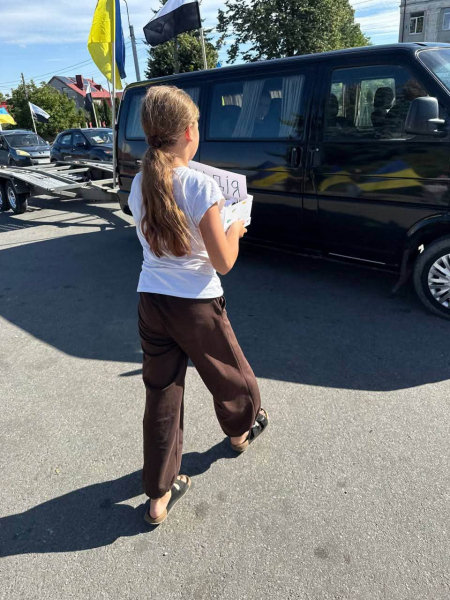 13 відкритих ран: Озернянська громада стала частиною автопробігу пам'яті зниклих безвісти воїнів (фото)