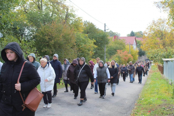 У Великих Гаях попрощалися із захисником Андрієм Смолінським (фото)