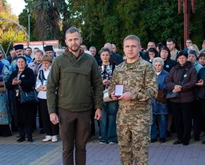 Почесну відзнаку за мужність та незламність отримав ветеран з Підгаєччини