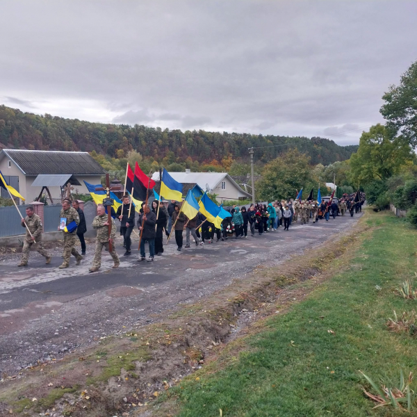 На Тернопільщині попрощалися із захисником Василем Бициком (фото)