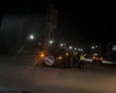 П'яний водій влетів у кільце: у Бережанах сталася дорожньо-транспортна пригода (фото)