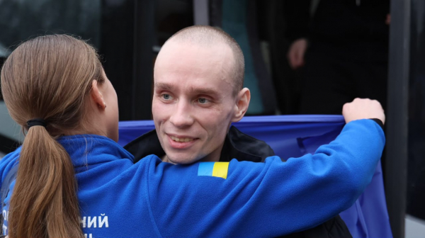 Додому з полону рф повертаються 270 військових та цивільних: серед них воїни, яких вважали загиблими (ФОТО)