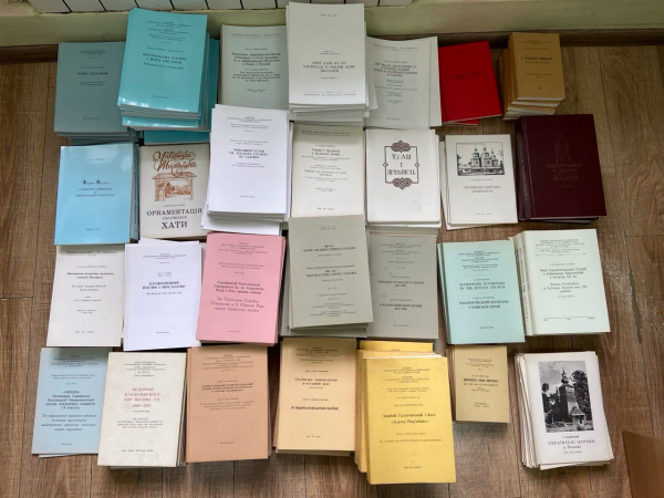 Книги з наукової спадщини Патріарха Йосифа Сліпого отримали бібліотеки у Тернополі (ФОТО)
