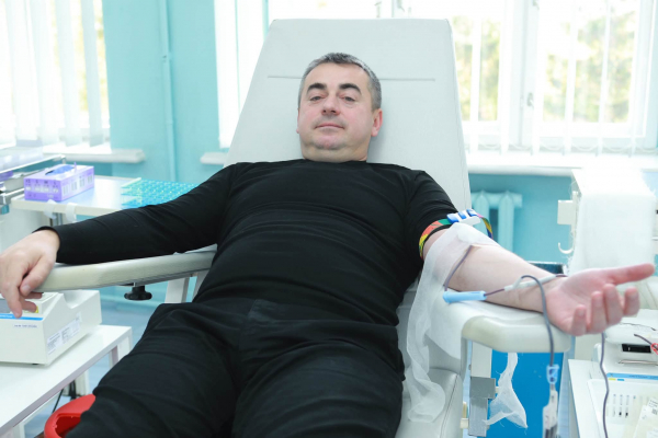 Майже 40 працівників Тернопільської обласної прокуратури стали донорами крові (фото)