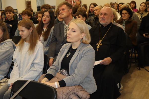У Тернополі вшанували 140-річчя письменниці Іванни Блажкевич: на читання прийшла її правнучка (фото)