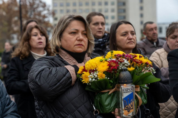 У Тернополі відбулася велелюдна панахида в пам'ять про загиблих воїнів (фото)