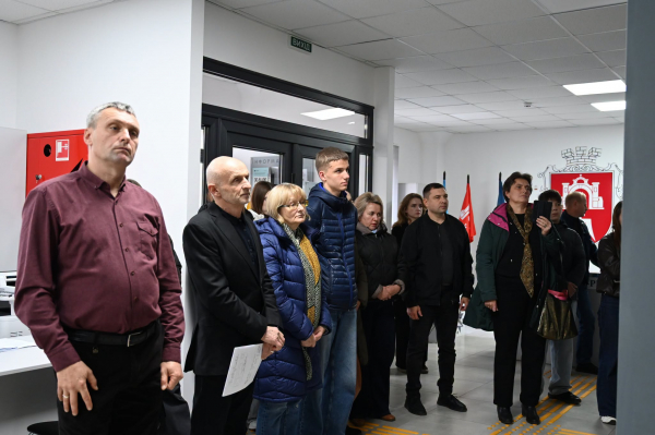У Ланівцях вшанували пам’ять воїна-художника Олега Дробоцького (фото)