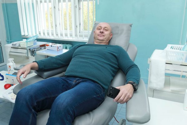 Майже 40 працівників Тернопільської обласної прокуратури стали донорами крові (фото)